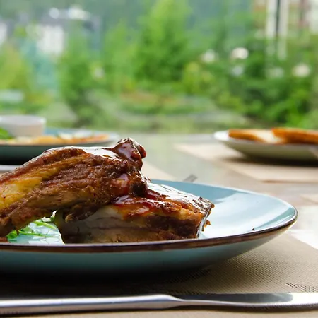 Aparthotel ніка 3*